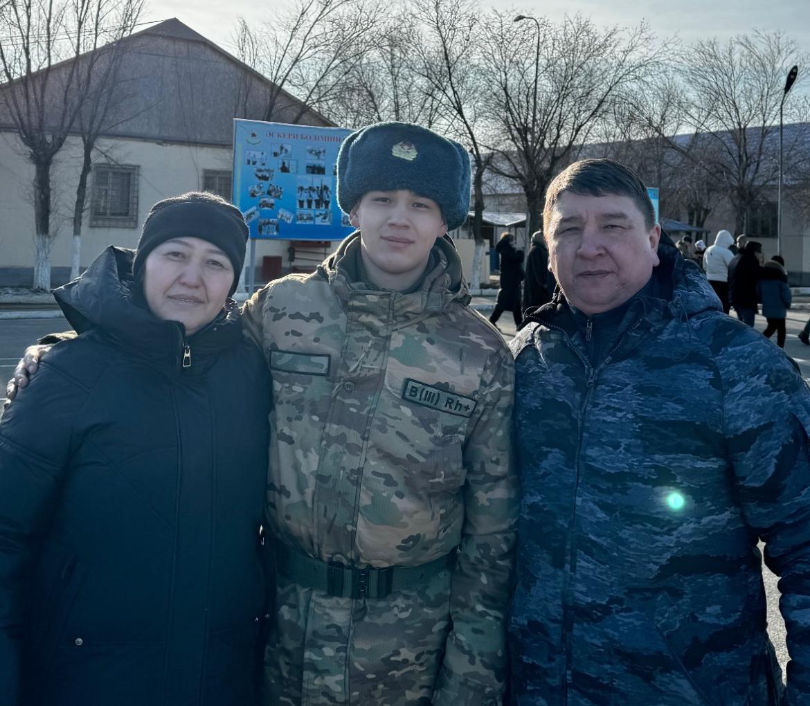 Двукратный призёр чемпионатов мира по самбо служит в Атырау